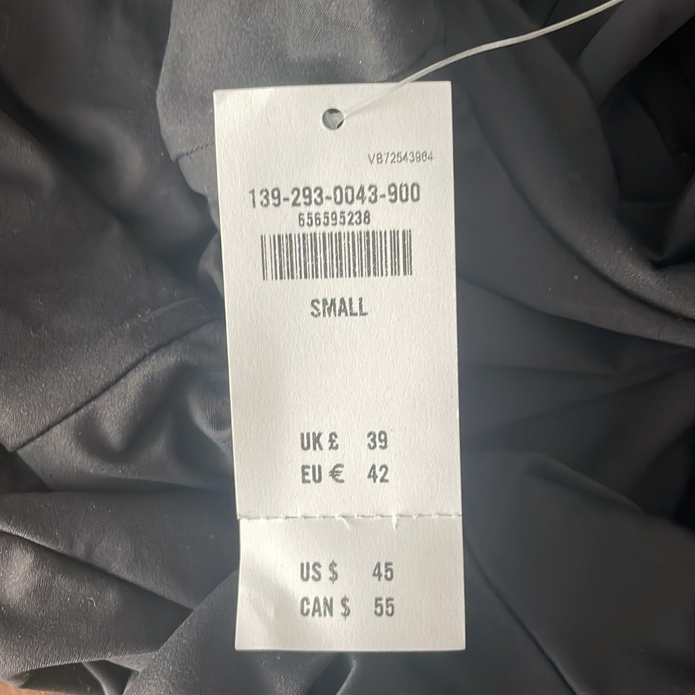Abercrombie & Fitch Black Seamless Long-Sleeve Cropped Mockneck Top size S - Picture 5 of 6